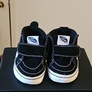 Vans Baby Black and White Sneakers 2.0 Soft Bottom Good Condition